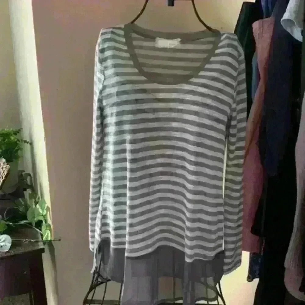 A’reve blouse size small